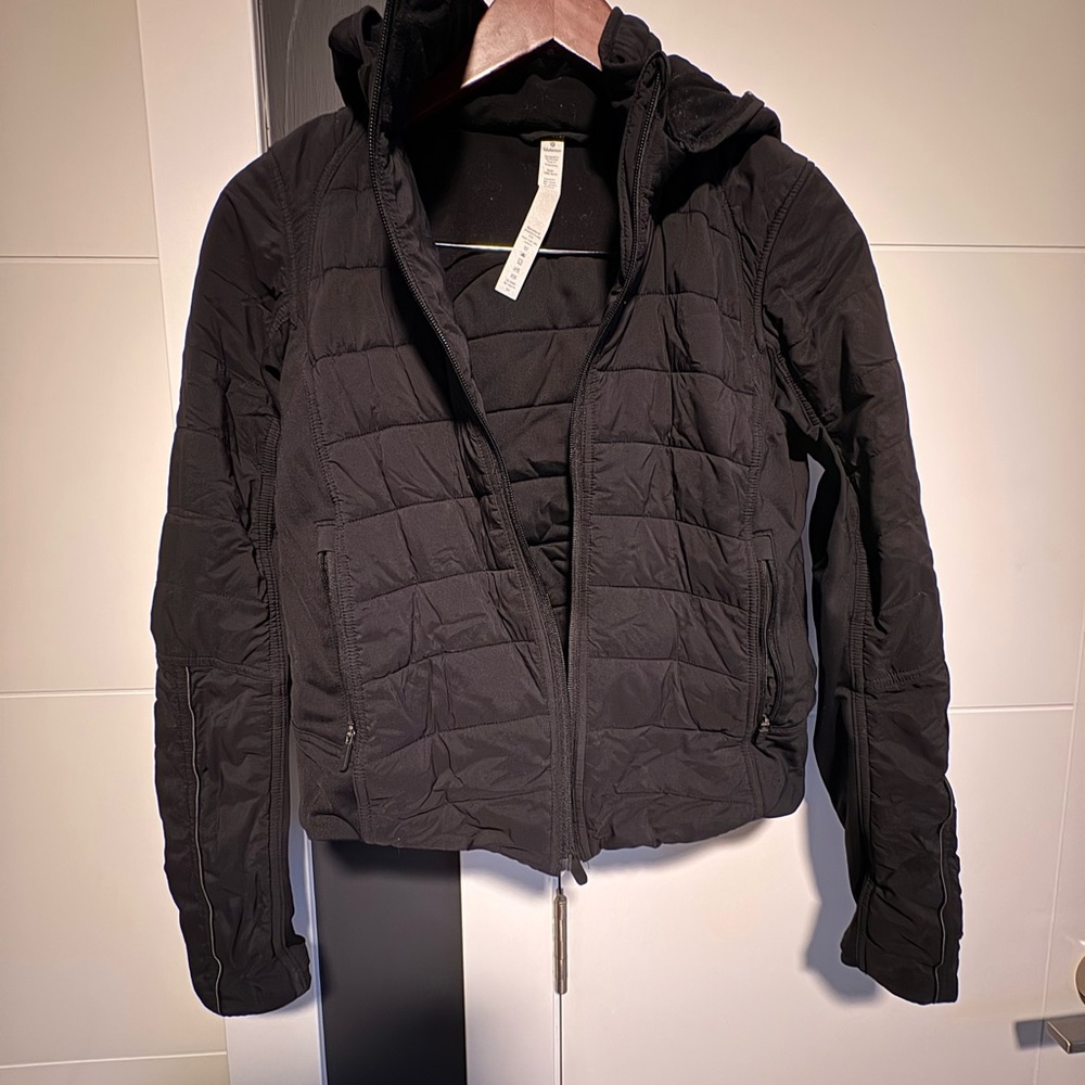 Lululemon puffer jacket